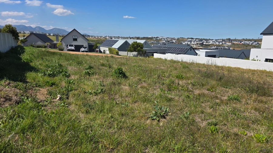 Commercial Property for Sale in Kingswood Golf Estate Western Cape